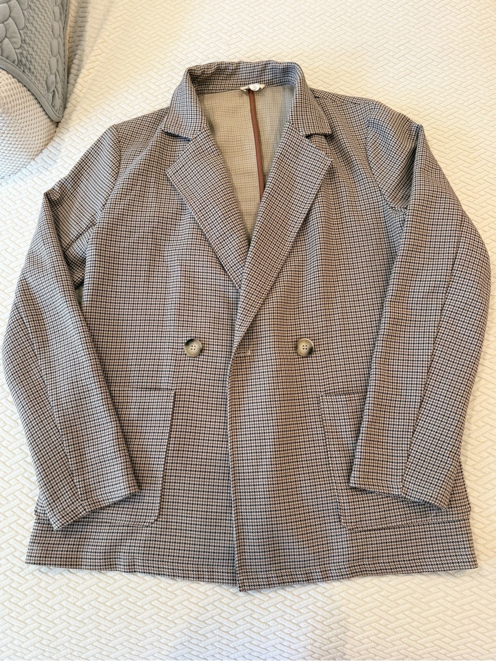 Hem and Thread brown houndstooth blazer